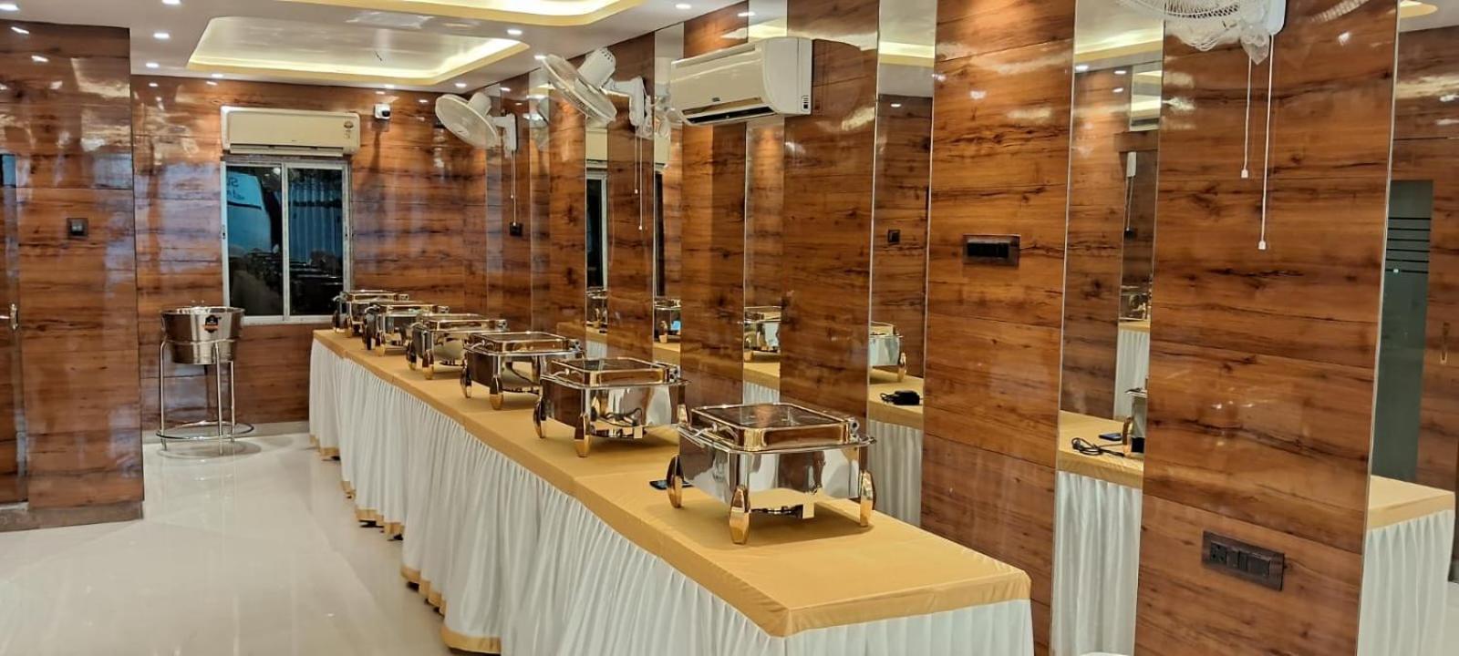 La Cresta Inn كولكاتا المظهر الخارجي الصورة