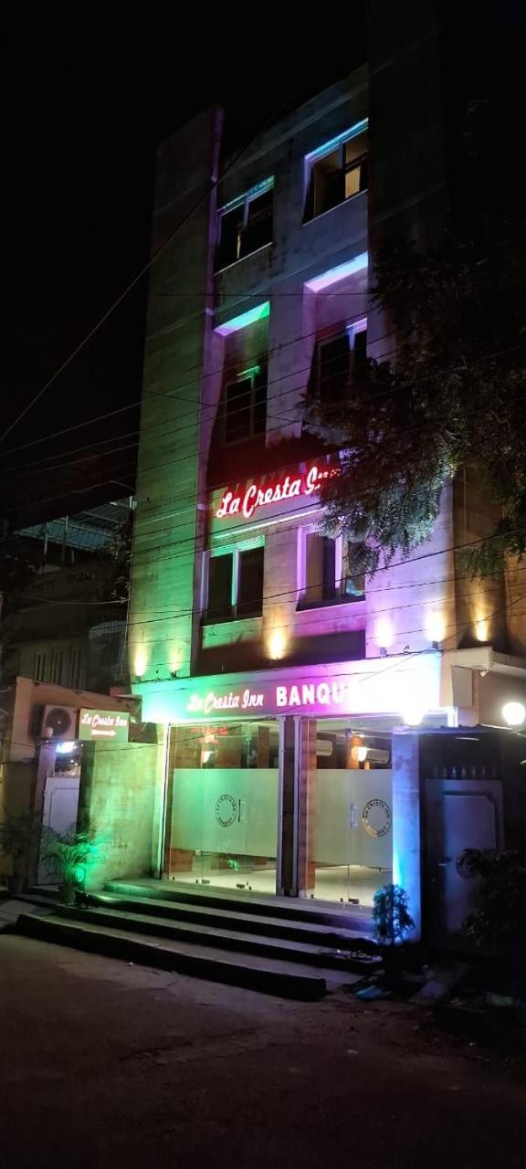 La Cresta Inn كولكاتا المظهر الخارجي الصورة