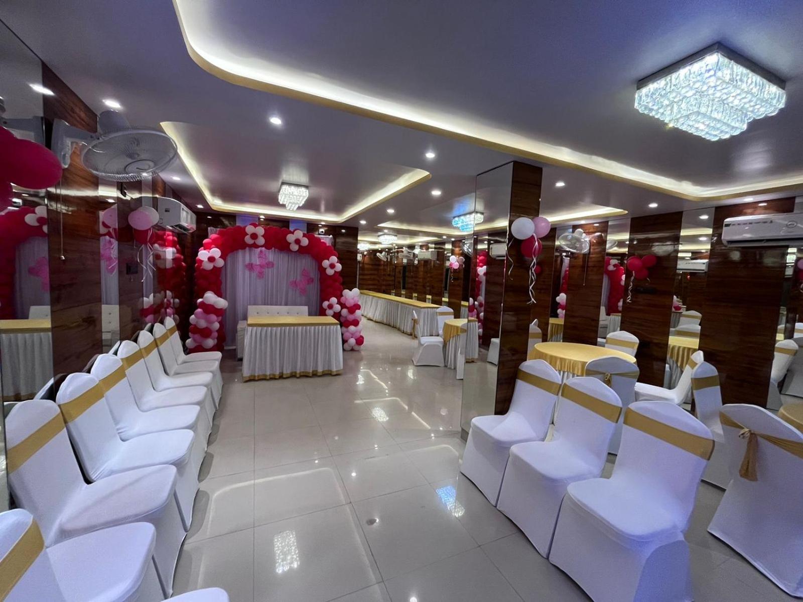 La Cresta Inn كولكاتا المظهر الخارجي الصورة