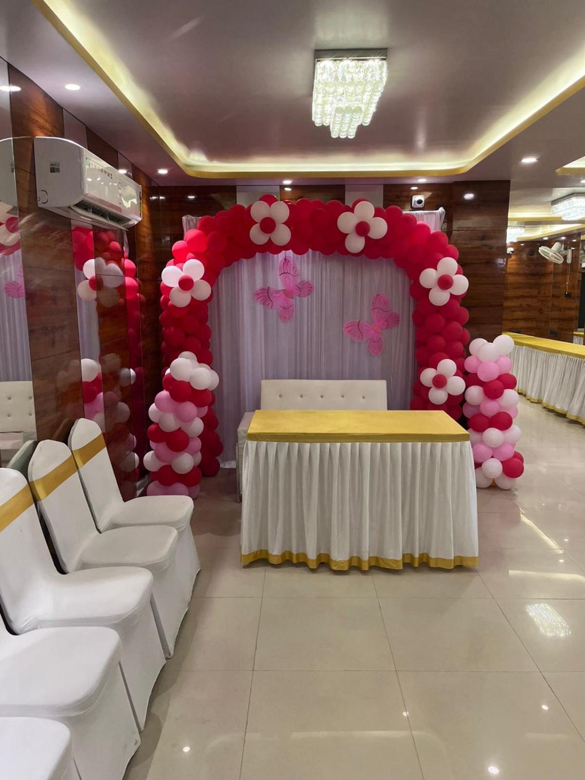 La Cresta Inn كولكاتا المظهر الخارجي الصورة